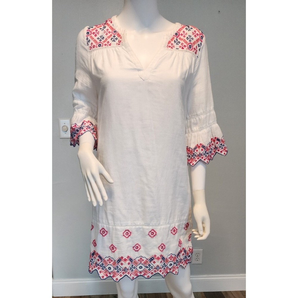 Vineyard Vines Dress Size 4 White Red‎ Blue Embroidered Fit and Flare Mini Boho